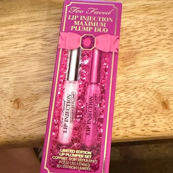 Too Faced Lip Injection Maximum Plump Duo - Hot Pink & Clear - Picture 4 of 4
